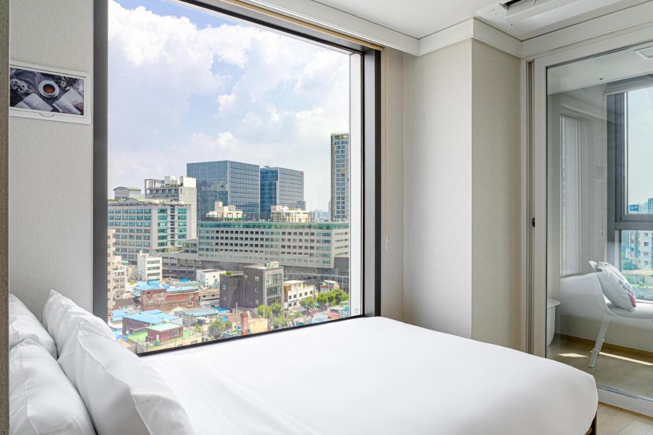 Urbanstay Myeongdong Seoul Exterior photo