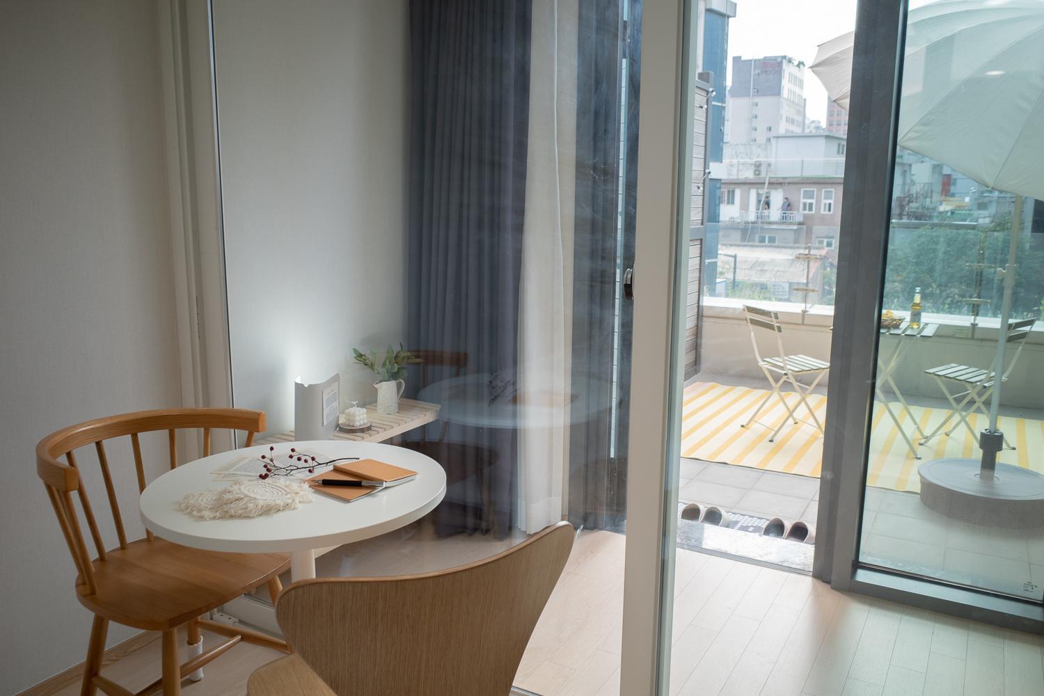 Urbanstay Myeongdong Seoul Exterior photo