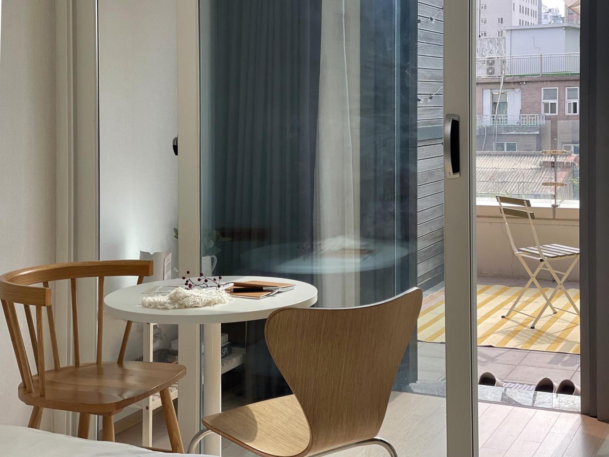 Urbanstay Myeongdong Seoul Exterior photo