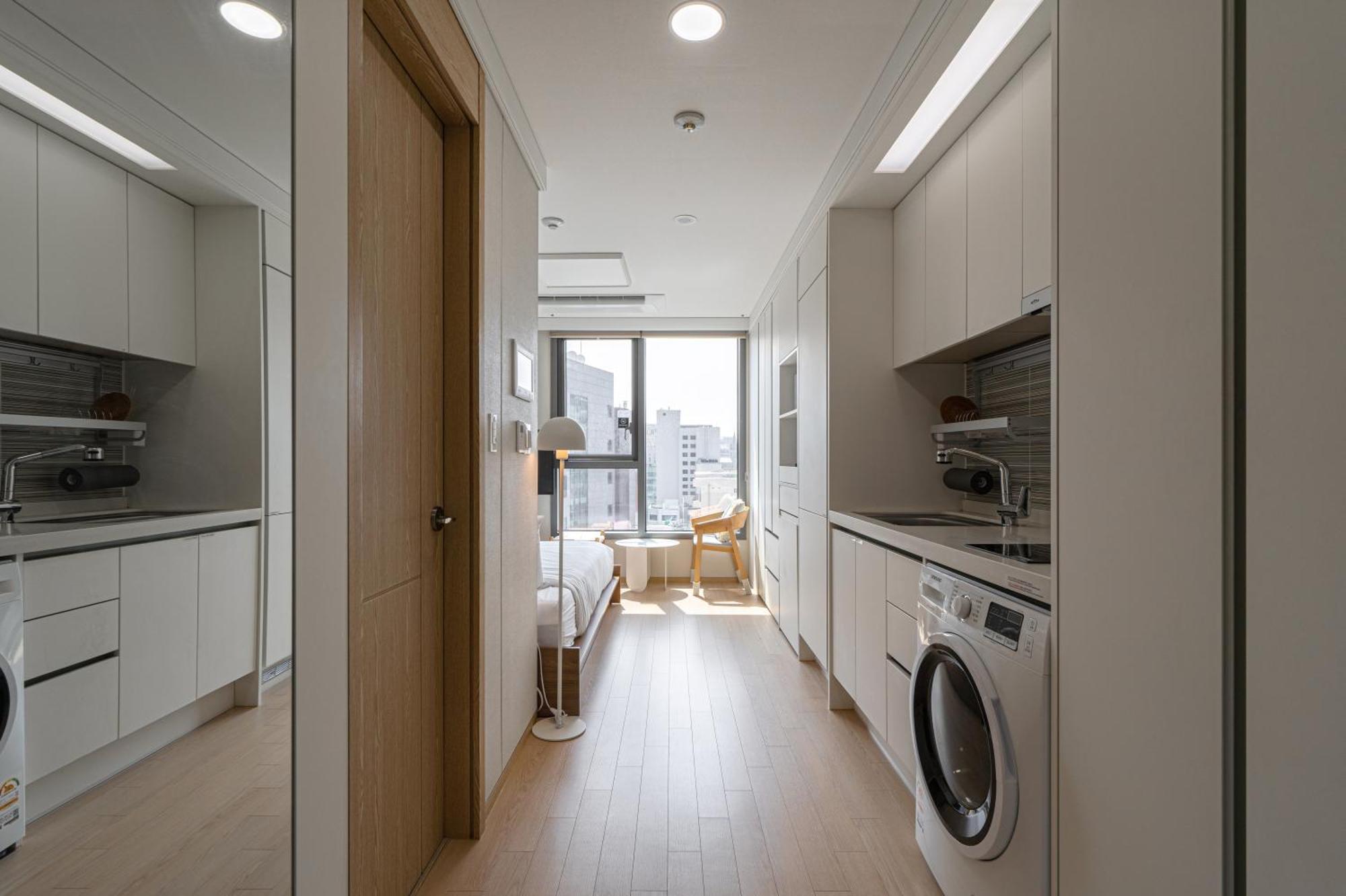 Urbanstay Myeongdong Seoul Exterior photo