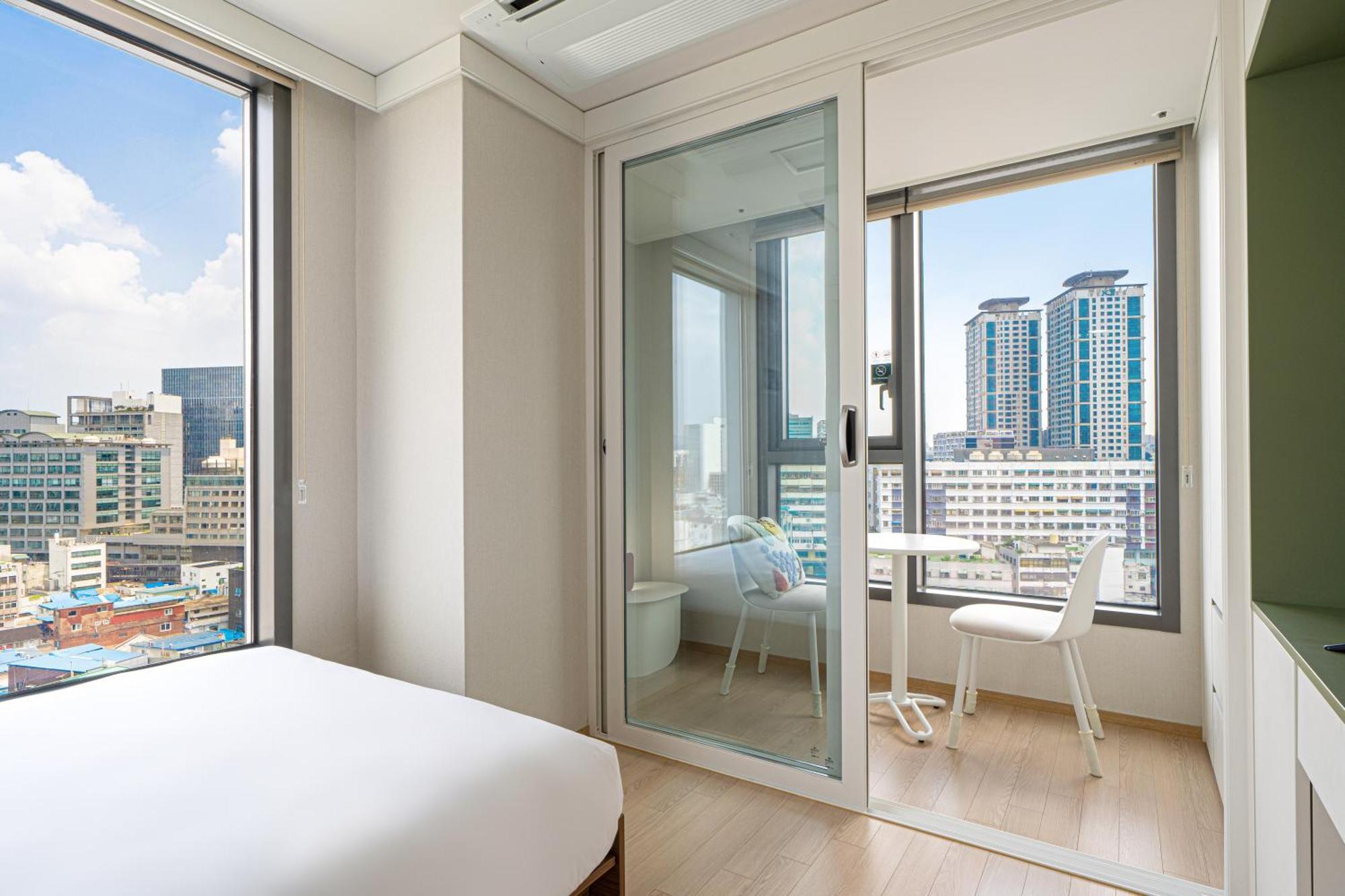Urbanstay Myeongdong Seoul Exterior photo