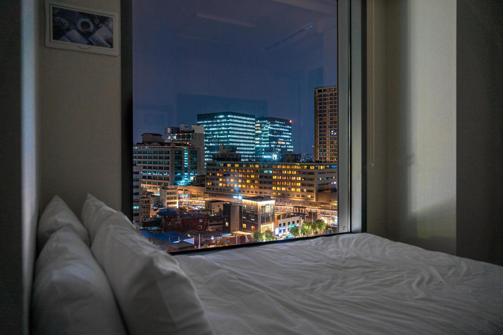 Urbanstay Myeongdong Seoul Exterior photo