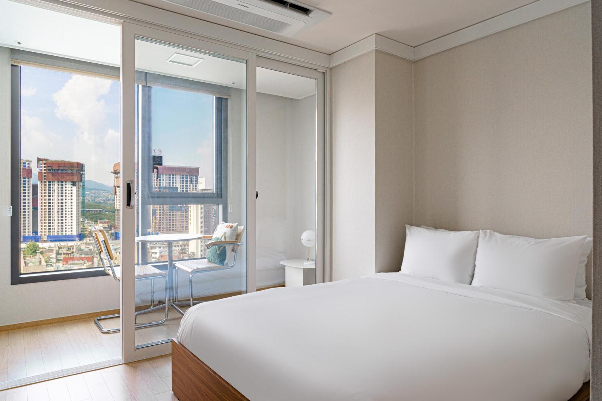 Urbanstay Myeongdong Seoul Exterior photo