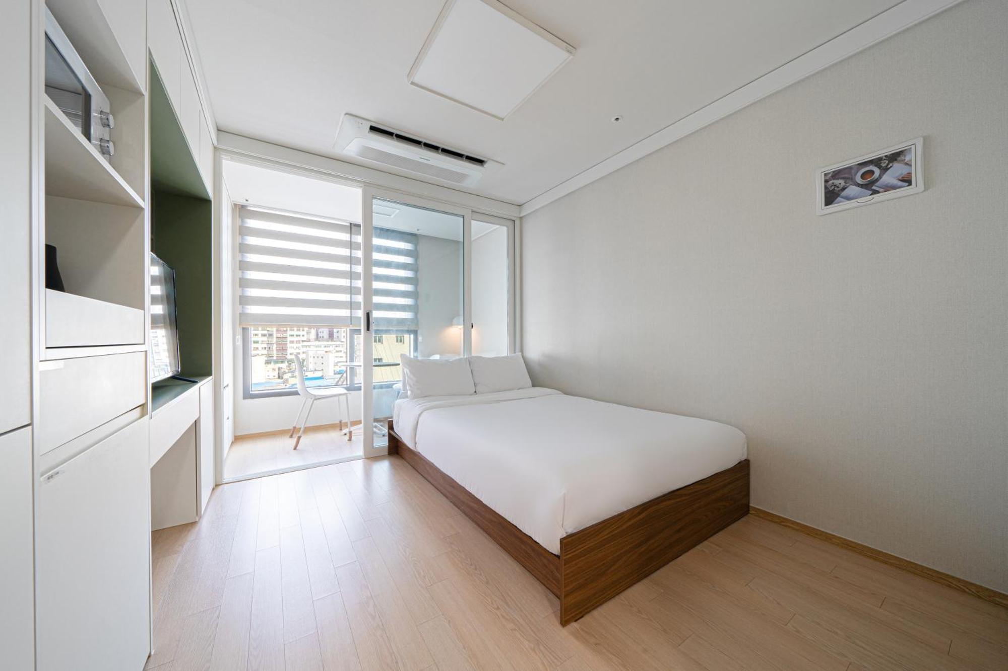 Urbanstay Myeongdong Seoul Exterior photo